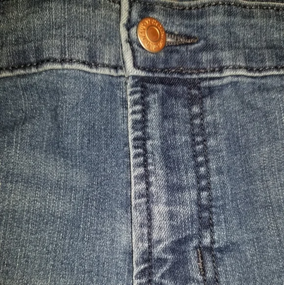 Old Navy Super Skinny Mid Rise sz14 Bluejeans - Picture 2 of 9